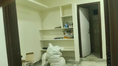 Bedroom Image of 640 Sq.ft 2 BHK Apartment / Flat for rent in Gajularamaram Hyderabad for Rs. 15000