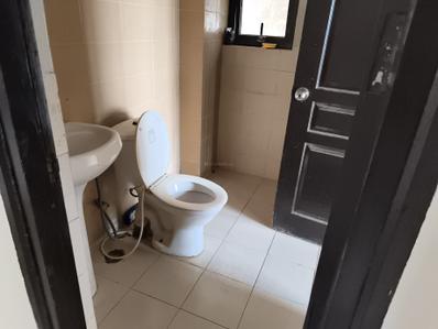 Image of 1040 Sq.ft 2 BHK Apartment / Flat for rent in Logix Blossom County, Sector 137, Noida for Rs. 30000