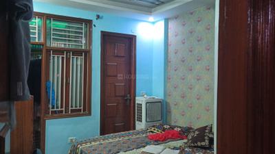 Bedroom Image of 700 Sq.ft 2 BHK Apartment / Flat for sale in Bharat Vihar New Delhi for Rs. 3800000