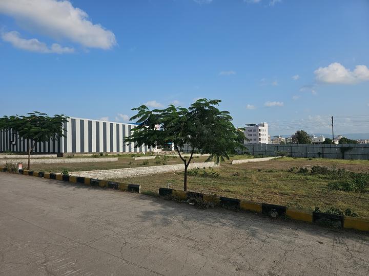 Wagholi Road Main Image 1