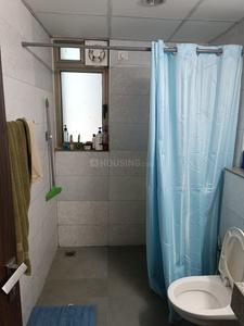 Bathroom Image of 2185 Sq.ft 3 BHK Apartment / Flat for rent in Tata Primanti, Sector 72 Gurgaon for Rs. 80000