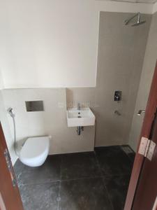 Bathroom Image of 550 Sq.ft 1.5 BHK Apartment / Flat for rent in Piramal Vaikunth, Thane West Thane for Rs. 35000
