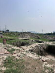 Image of 1800 Sq.ft Residential Plot / Land for sale in Knowledge Park 3, Greater Noida for Rs. 7600000