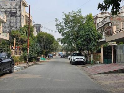 Image of 300 Sq.ft Residential Plot / Land for sale in Sector 47, Noida for Rs. 100000000