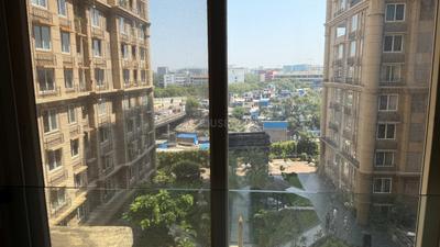 Balcony Image of 795 Sq.ft 2 BHK Apartment / Flat for sale in Kanakia Paris, Bandra East Mumbai for Rs. 33300000