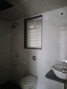 Common Bathroom Image of 1250 Sq.ft 2 BHK Apartment / Flat for sale in Kumar Kruti, Kalyani Nagar Pune for Rs. 13500000