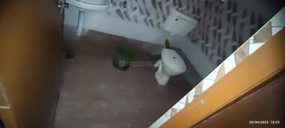 Bathroom Image of 1150 Sq.ft 2 BHK Apartment / Flat for sale in Vanukuru Vijayawada for Rs. 2700000