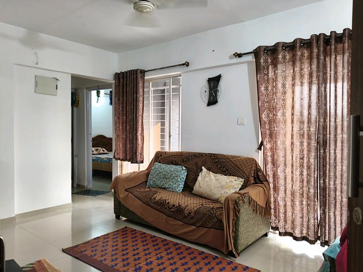 Calyx Vanalika Main Image 1