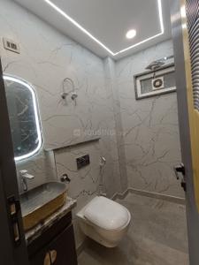 Image of 1790 Sq.ft 3 BHK Builder Floor for rent in Mansarover Garden, New Delhi for Rs. 82000
