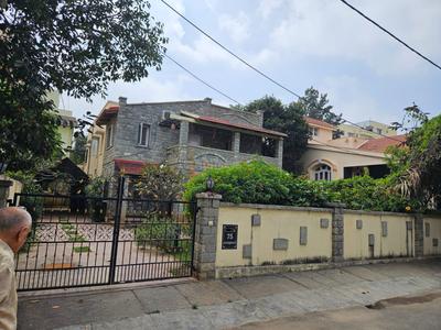 4 BHK Villa