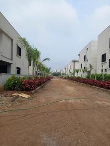 Image of 4600 Sq.ft 4 BHK Villa for sale in Mokila, Hyderabad for Rs. 43100000