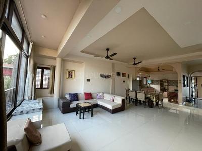 9 BHK Independent House