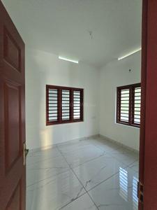 Hall Image of 800 Sq.ft 2 BHK Independent House for sale in Thattampady Kochi for Rs. 3400000