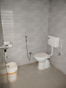 Bathroom Image of 700 Sq.ft 2 BHK Apartment / Flat for rent in Bhanpur Bhopal for Rs. 4500