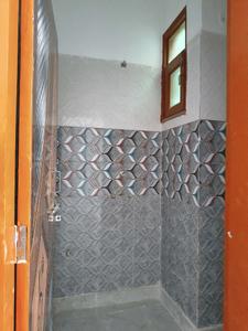 Common Bathroom Image of 750 Sq.ft 2 BHK Builder Floor for sale in DLF Ankur Vihar Ghaziabad for Rs. 2475232