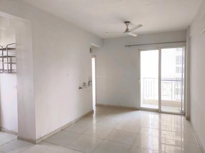 Living Room Image of 1000 Sq.ft 2 BHK Apartment / Flat for sale in Signature Global The Millennia, Sector 37D Gurgaon for Rs. 7300000