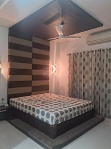Bedroom Image of 1900 Sq.ft 3 BHK Apartment / Flat for rent in Benson Town Bengaluru for Rs. 140000