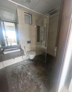 Image of 2200 Sq.ft 3 BHK Apartment / Flat for rent in Lokhandwala Minerva, Worli, Mumbai for Rs. 350000
