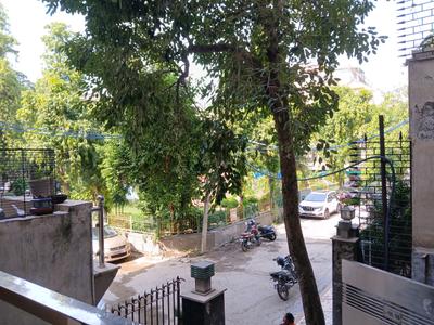 Living Room Image of 1800 Sq.ft 3 BHK Builder Floor for sale in Kirti Nagar New Delhi for Rs. 35000000
