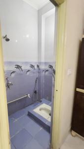 Bathroom Image of 840 Sq.ft 2 BHK Builder Floor for sale in Vasundhara Ghaziabad for Rs. 5500000