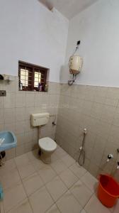 Bathroom Image of 1200 Sq.ft 2 BHK Independent House for rent in Mattannur Kannur for Rs. 12000