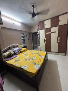 Bedroom Image of 800 Sq.ft 2 BHK Apartment / Flat for sale in Kandivali West Mumbai for Rs. 13000000