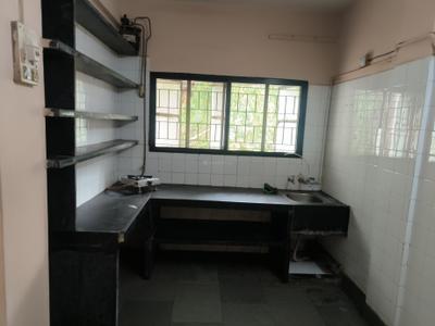Kitchen Image of 900 Sq.ft 2 BHK Apartment / Flat for rent in Kothrud Pune for Rs. 30000