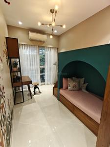 Bedroom Image of 800 Sq.ft 2 BHK Apartment / Flat for sale in Shapoorji Pallonji The Canvas Residences, Sewri Mumbai for Rs. 25000000