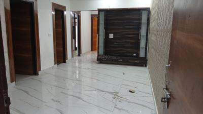 Living Room Image of 1250 Sq.ft 3 BHK Apartment / Flat for sale in Shalimar Garden Ghaziabad for Rs. 5800000