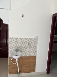 Bathroom Image of 700 Sq.ft 2 BHK Independent House for rent in Seegehalli Bengaluru for Rs. 19000