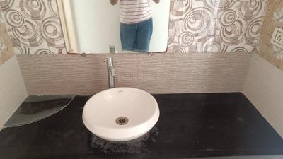 Image of 1105 Sq.ft 2 BHK Apartment / Flat for rent in Pratham Sukhwani Emerald, Hadapsar, Pune for Rs. 28000