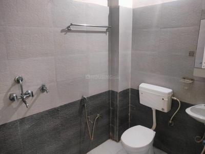 Bathroom Image of 951 Sq.ft 1 RK Apartment / Flat for rent in Mansarovar Jaipur for Rs. 12500