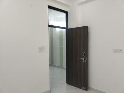 Bedroom Image of 750 Sq.ft 2 BHK Apartment / Flat for sale in Kambakshpur Noida for Rs. 3083400