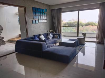 Hall Image of 5439 Sq.ft 4 BHK Apartment / Flat for sale in Jayabheri The Peak, Narsingi Hyderabad for Rs. 95000000