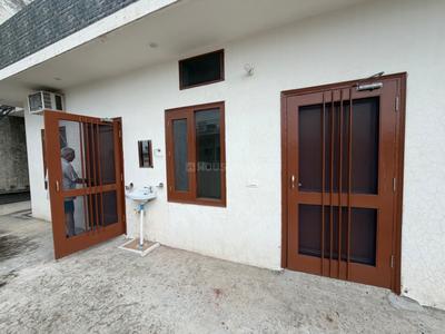 Balcony Image of 800 Sq.ft 1 RK Builder Floor for rent in Bhai Randhir Singh Nagar Ludhiana for Rs. 8500