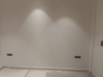 Bedroom Image of 1620 Sq.ft 3 BHK Builder Floor for sale in Azadpur New Delhi for Rs. 28000000
