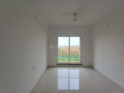 Bedroom Image of 1120 Sq.ft 2 BHK Apartment / Flat for rent in Rustomjee Azziano, Thane West Thane for Rs. 44999
