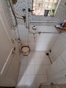 Bathroom Image of 950 Sq.ft 2 BHK Apartment / Flat for sale in Gharkul Complex, Kharghar Navi Mumbai for Rs. 8500000
