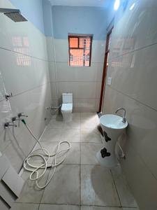 Bathroom Image of 594 Sq.ft 3 BHK Independent House for sale in Pahara Mohalla Rohtak for Rs. 5200000