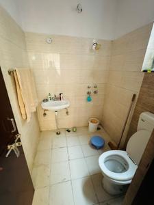Bathroom Image of 1350 Sq.ft 3 BHK Apartment / Flat for rent in Ozone Heights, Talashpur Aligarh for Rs. 12000