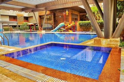 Image of 2610 Sq.ft 4 BHK Duplex for sale in Iscon Platinum, Bopal, Ahmedabad for Rs. 55000000