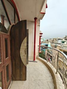 Balcony Image of 630 Sq.ft 2 BHK Builder Floor for rent in Sector 19 Rohini New Delhi for Rs. 9000