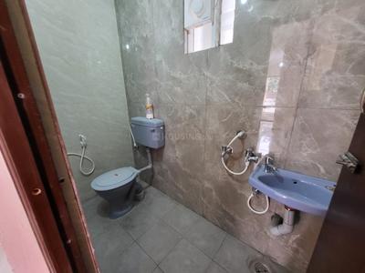 Bathroom Image of 1100 Sq.ft 3 BHK Builder Floor for rent in P N Palayam Coimbatore for Rs. 130000