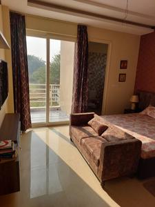 Bedroom Image of 1350 Sq.ft 4 BHK Apartment / Flat for sale in Adore Prima, Sector 73 Faridabad for Rs. 8800000
