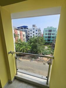 Balcony Image of 1100 Sq.ft 2 BHK Builder Floor for rent in New Alipore Kolkata for Rs. 18500