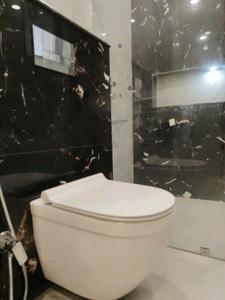 Common Bathroom Three Image of 2850 Sq.ft 4 BHK Builder Floor for sale in DLF Phase 2, DLF Phase 1 Gurgaon for Rs. 57500000