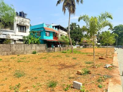 Image of 200 Sq.ft Residential Plot / Land for sale in Eroor, Kochi for Rs. 7001000