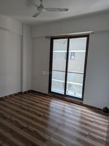 Bedroom Image of 698 Sq.ft 2 BHK Apartment / Flat for sale in Pramukh Horizon 2, Sargasan Gandhinagar for Rs. 10000000
