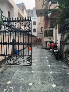 Image of 5600 Sq.ft 4 BHK Builder Floor for sale in New Friends Colony, New Delhi for Rs. 87500000