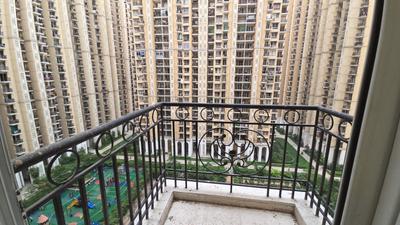 Image of 1428 Sq.ft 3.5 BHK Apartment / Flat for sale in Prateek Grand City, Siddharth Vihar, Ghaziabad for Rs. 17800000